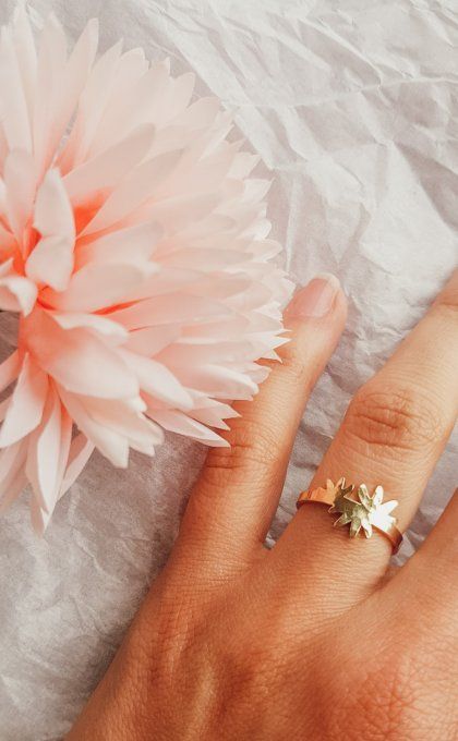 Bague fleurie réglable Bloom plaquée or
