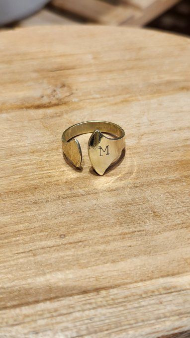 Atelier bague ouverte texturée