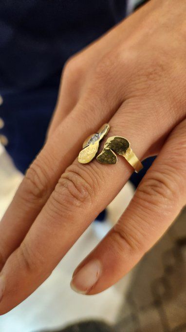 Atelier bague ouverte texturée