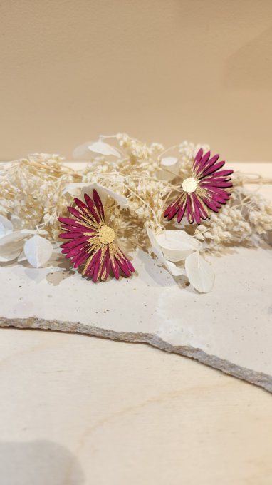 Boucles KYA demie fleurs bois peint